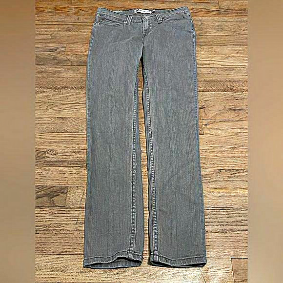 Levis low rise skinny‎ 5/27 Gray juniors - Picture 1 of 6